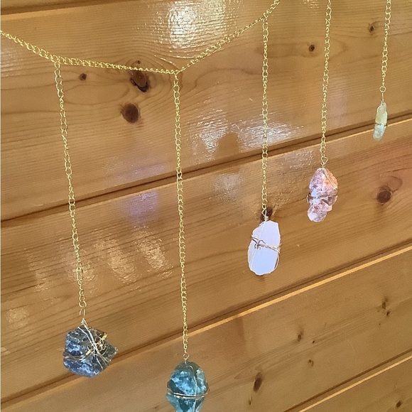 Raw Quartz Crystal Garland - Picture 5 of 6